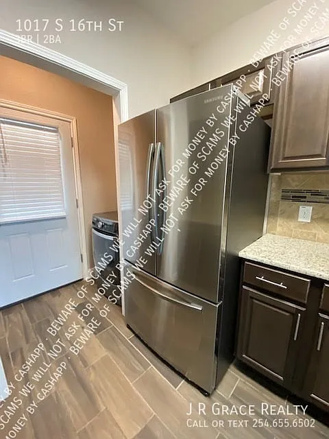 1017 S 16th St - 1017 S 16th St — Photo 2