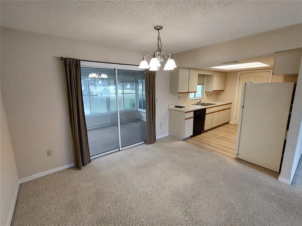 2 bed, 2.0 bath, 1008 sqft, $1,400 — Photo 4