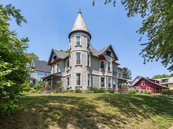 602 W 3rd St, Marion, IN 46952