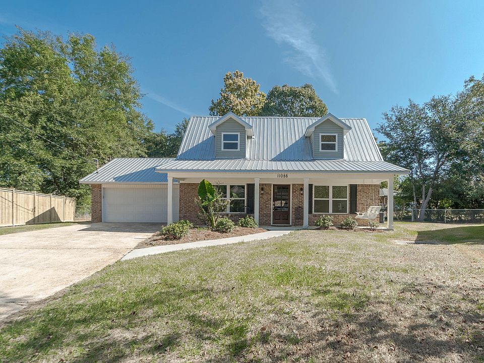 1st image of 11088 W Dogwood Dr