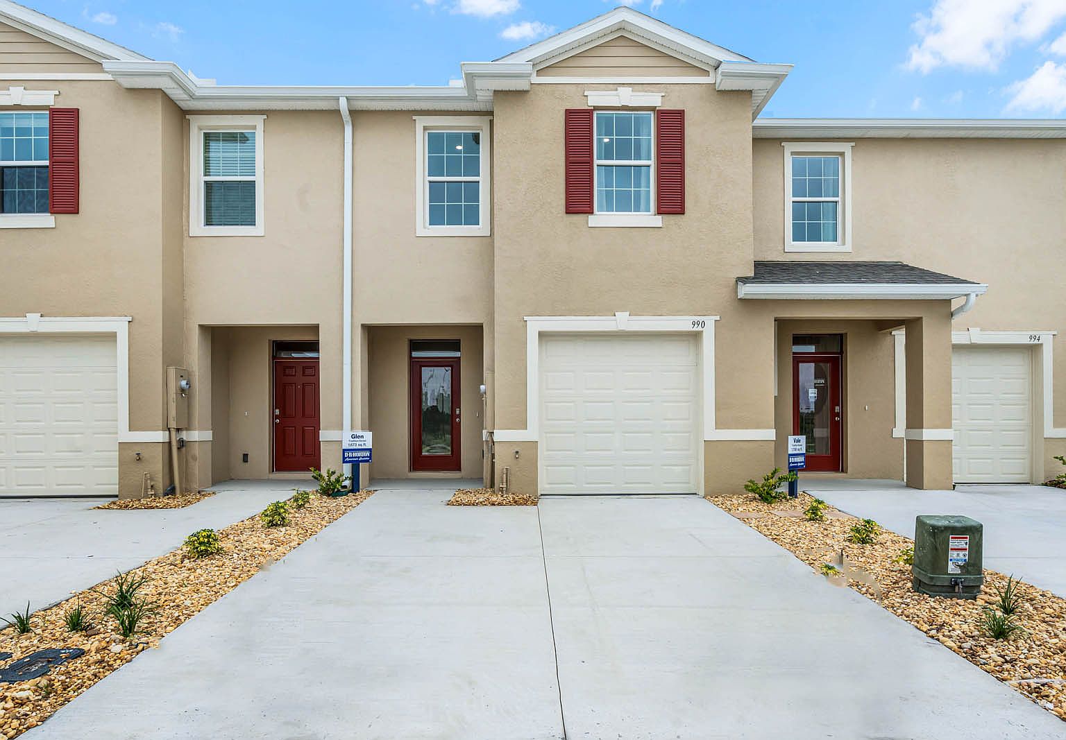 Venezia by D.R. Horton Orlando West City in HoweyintheHills FL