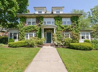 75 Bailey Rd, Watertown, MA 02472