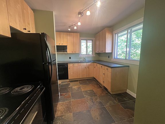 5th image of 3714 W 14th St NW
