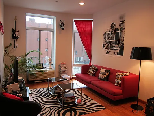 Rented by Tungsten Properties | media 30