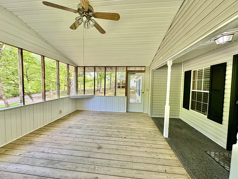 229 Bateman Ln — Photo 24