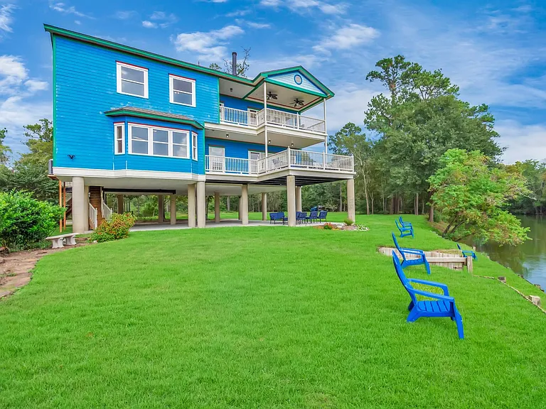 1730 Lakeshore Dr — Photo 41