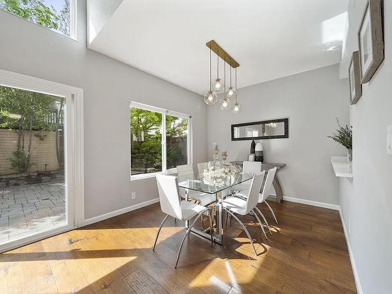 4880 Creekwood Dr — Photo 11