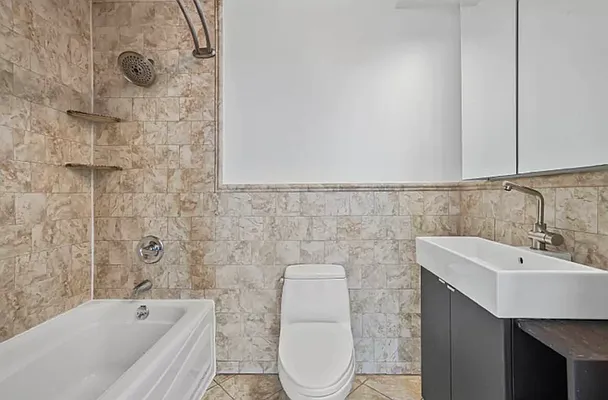 Rented by Daniel Gale Sotheby's International Realty | media 27