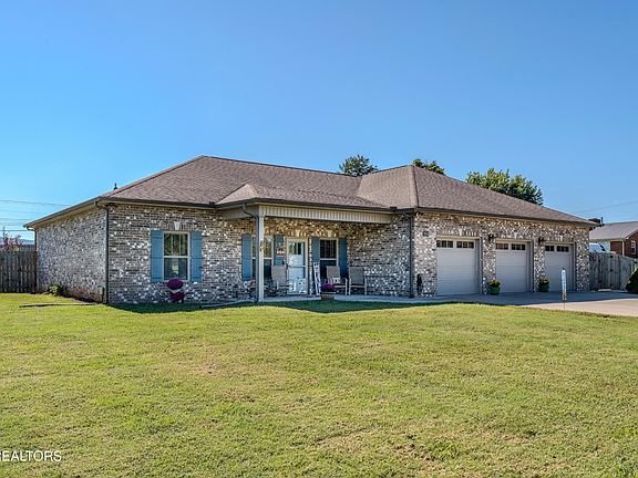 2nd image of 509 Carpenter Dr