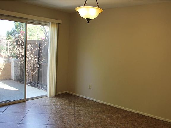 4th image of 6204 Smokey Hill Ln