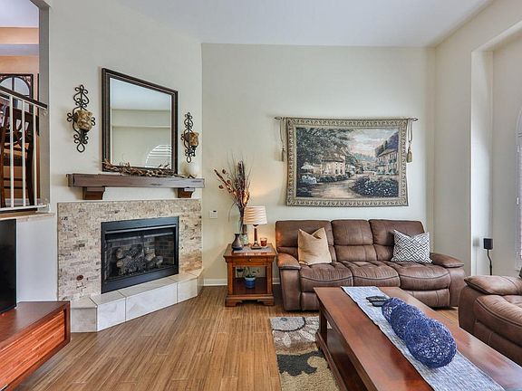 3rd image of 529 W 220th St Unit 34