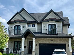 4625 Sherwood Ave, Downers Grove, IL 60515