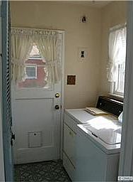 4th image of 17020 Delia Ave