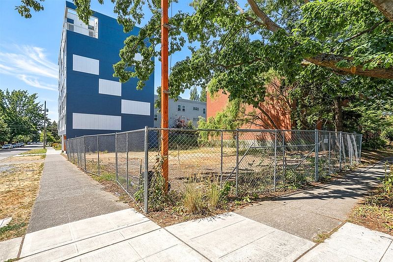 3rd image of 1103 NW Market Street