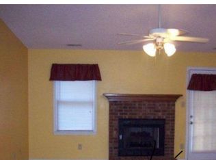 700 E Hightree Ln, New Bern, NC 28562