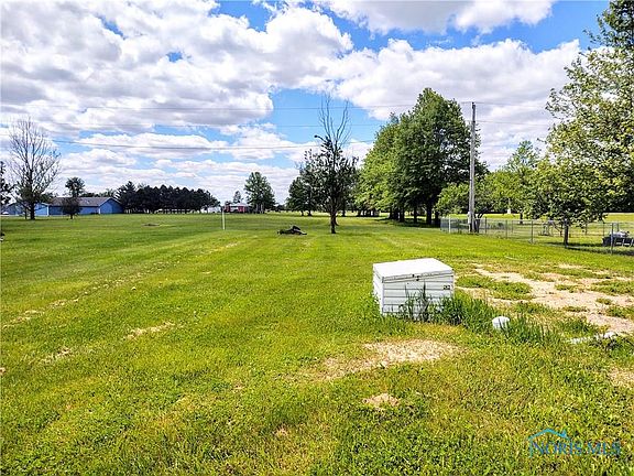 2nd image of 15113 Road 169