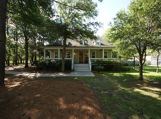 433 Commonwealth Rd, Mount Pleasant, SC 29466