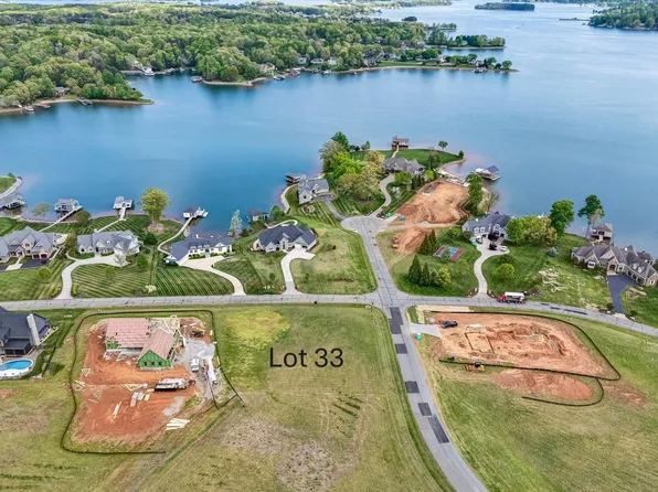 33 Harbour Crossing Dr, Moneta, VA 24121