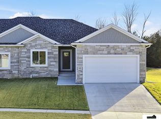 4901 Spire St, Lincoln, NE 68516