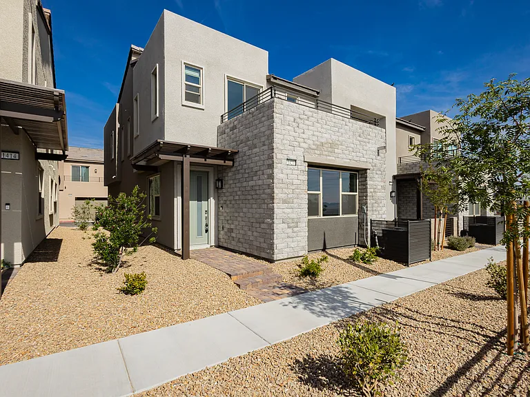 1420 Song Lark Ln — Photo 2