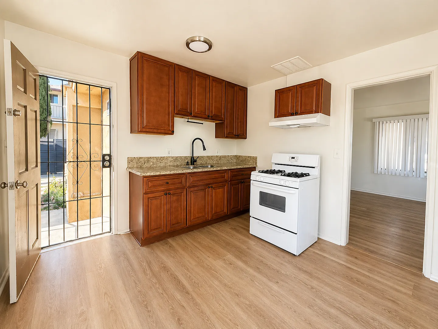North National City 2 bedroom Home with large private yard and parking — Photo 4
