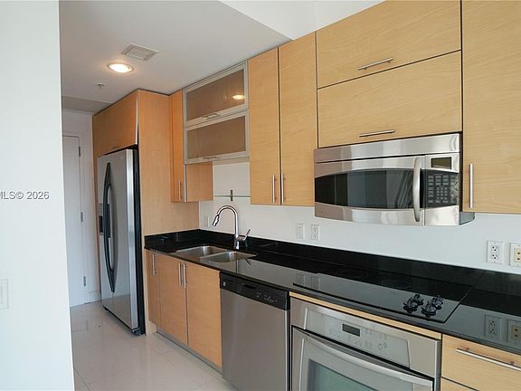 4th image of 60 SW 13th St APT 2215
