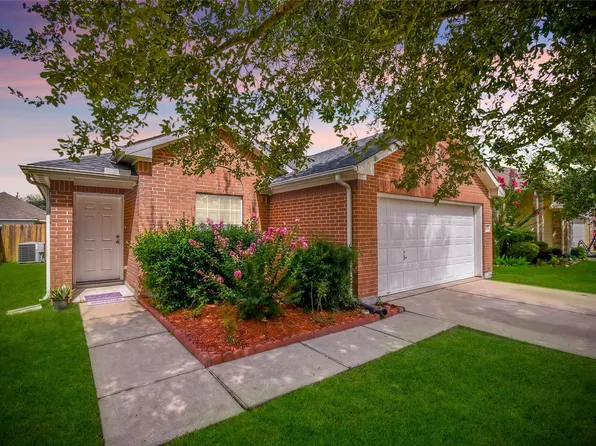 2319 Blue Reef Dr, Katy, TX 77449