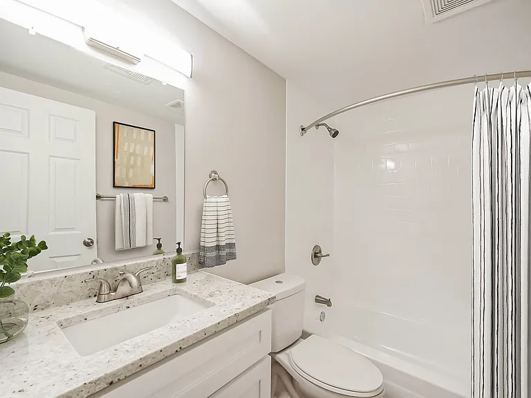 Eagle Rock Apartments at Bel Air North — Photo 9