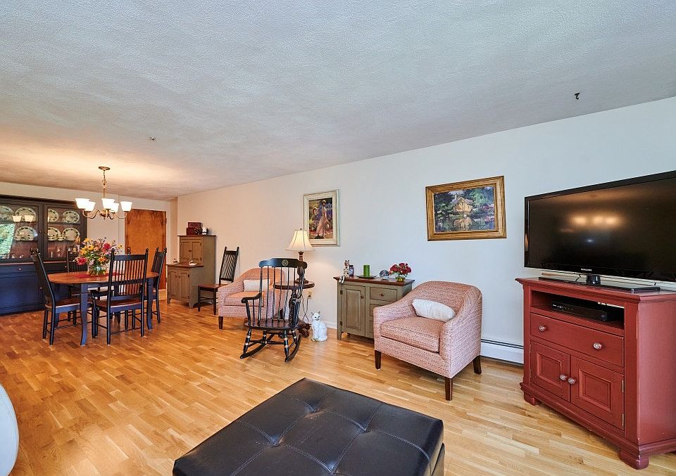 64 Bigelow Ave APT 20, Watertown, MA 02472 | Zillow