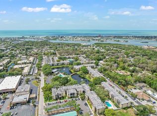 14130 Rosemary Ln APT 1115, Largo, FL 33774