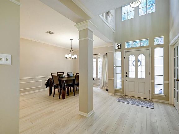 2nd image of 15931 Viney Creek Dr