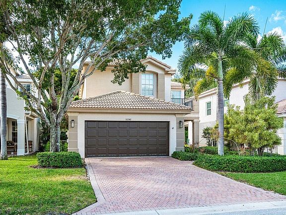 3rd image of 10341 Willow Oaks Trl