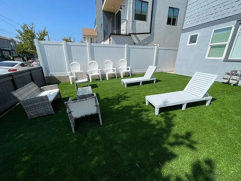 3936 Wisconsin Pl — Photo 5