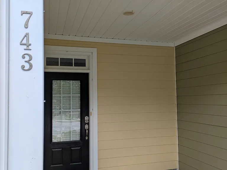 743 Treviso Ln — Photo 1