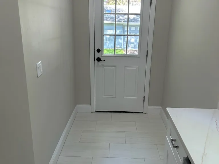 126 Grant Ave — Photo 12