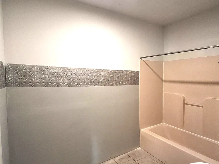 2825 Raspberry St #2 — Photo 7
