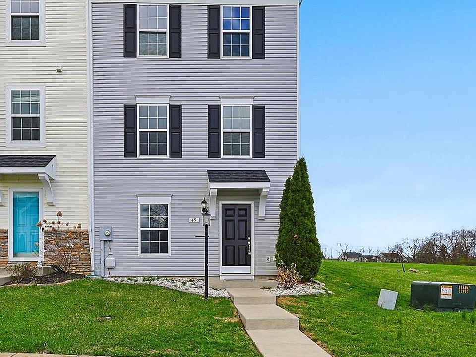 1st image of 49 Britania Ct