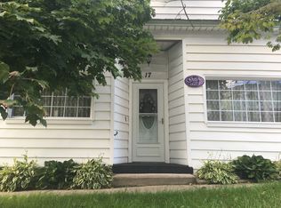 17 Pulaski St, Auburn, NY 13021