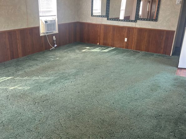 (undisclosed Address)