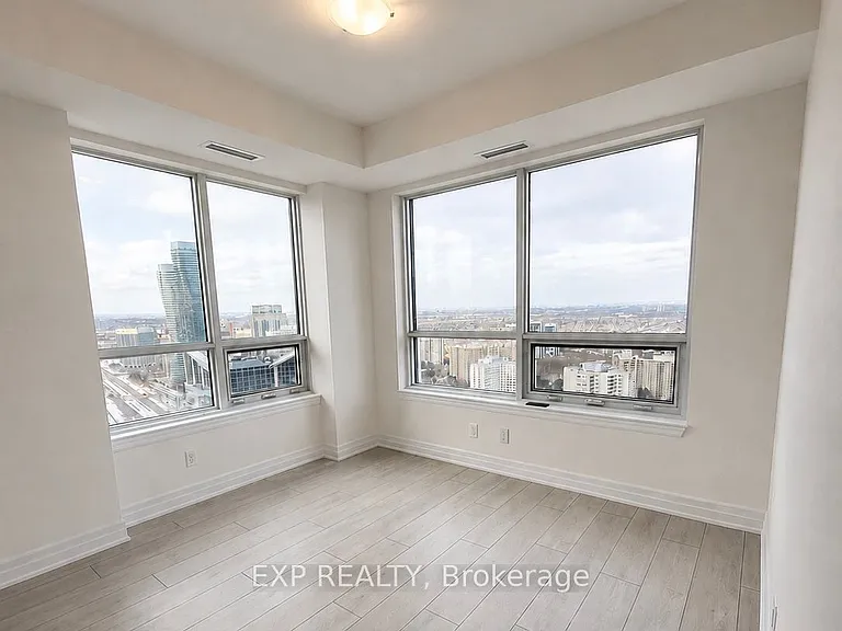 30 Elm Dr W #3402 — Photo 4