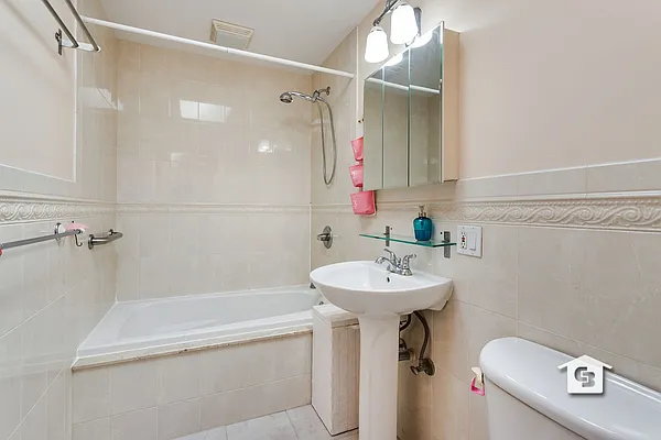 Sold by Coldwell Banker Reliable Real Estate | media 11