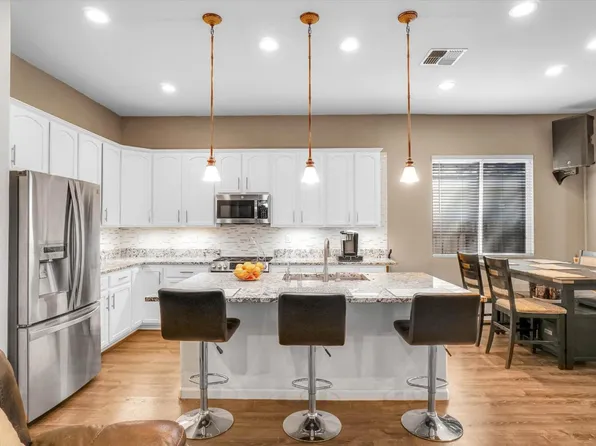 1716 Andrews Cir, Suisun City, CA 94585