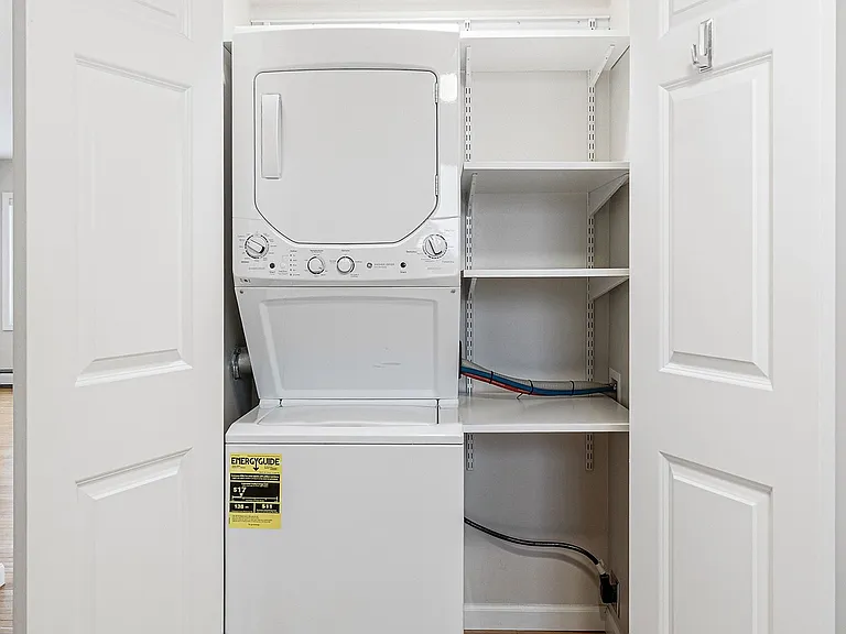 830 S Lake St #1 — Photo 12