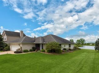 9004 Victoria Ln, North Ridgeville, OH 44039