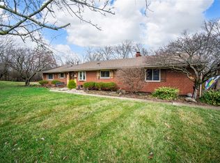 205 Sheldon Dr, Centerville, OH 45459