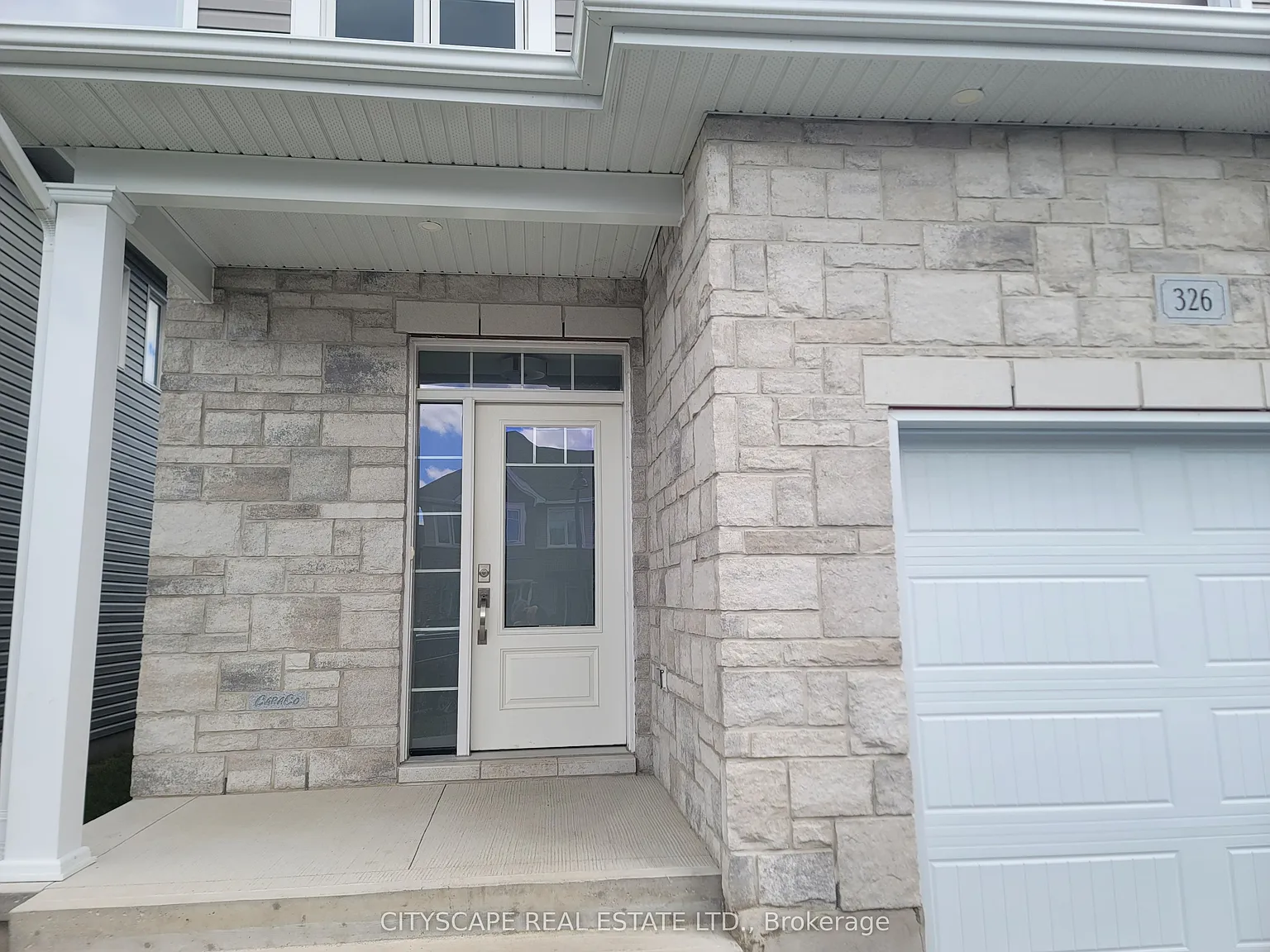 3 bed, $2,750 — Photo 2