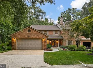 1012 Warwick Ln, Wilmington, DE 19807