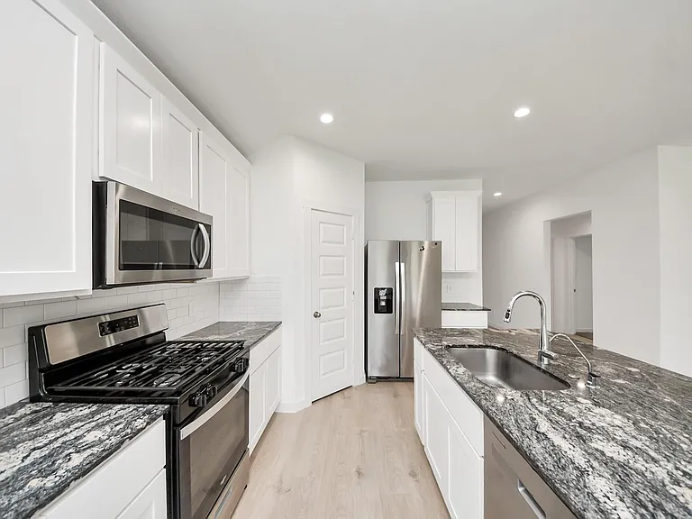 1618 Westway Dr — Photo 23