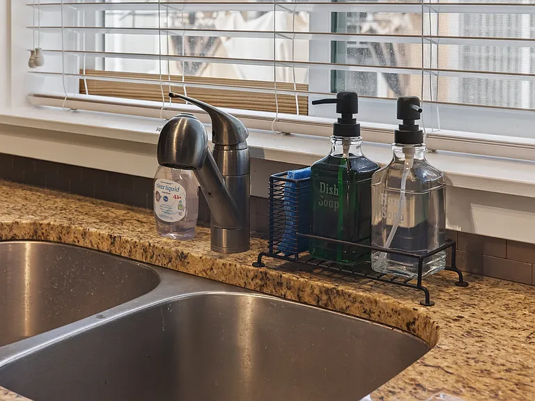 2224 NE Indigo Ln #1 — Photo 9