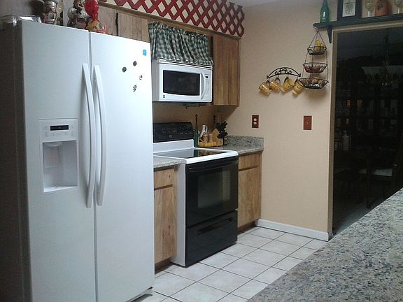 4th image of 1509 N Maryland Ave